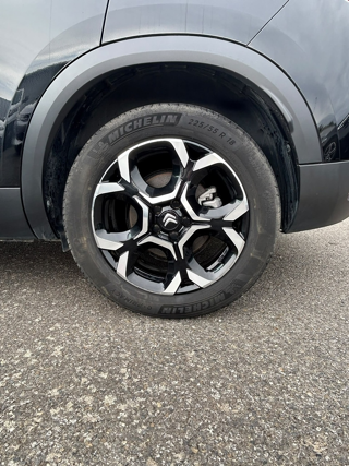 C5 aircross 1.2 HYBRIDE 145CH MAX BOITE AUTOMATIQUE 2025 occasion 31670 Lab&egrave;ge