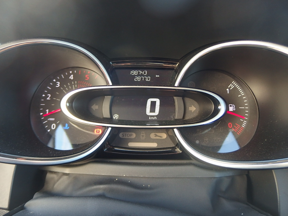 Clio IV 1.5 DCI 90CH ENERGY INTENS 5P 2017 occasion 10600 Savi&egrave;res