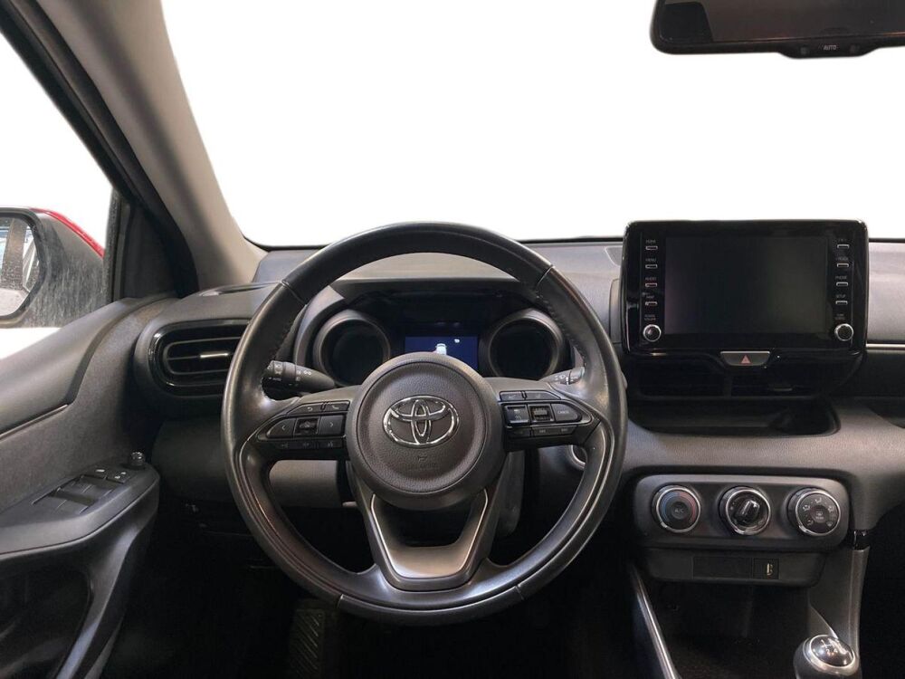 Yaris 70 VVT-i Design 5p MY22 2021 occasion 13400 Aubagne