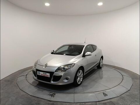 Renault M&eacute;gane Coup&eacute; 1.9 dCi 130ch FAP Dynamique eco&sup2; Euro5 2012 occasion LIMAY 78520