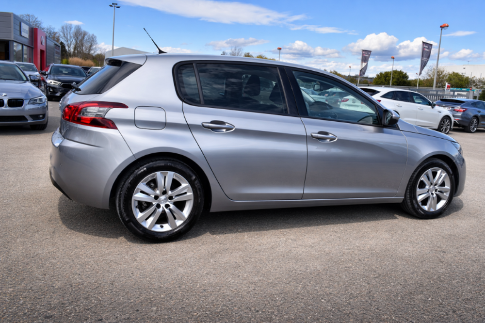 308 1.2 PURETECH 110CH E6.3 S&S STYLE 2019 occasion 34740 Vendargues