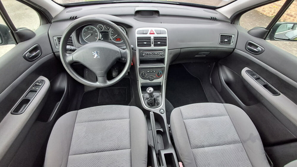 307 2.0 HDI90 XR 5P 2003 occasion 50720 Barenton