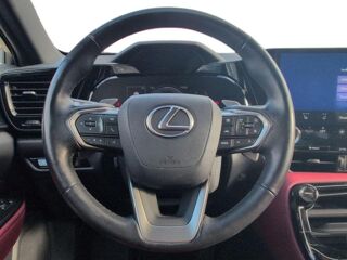 NX 350h Luxe 4WD 2024 occasion 13400 Aubagne
