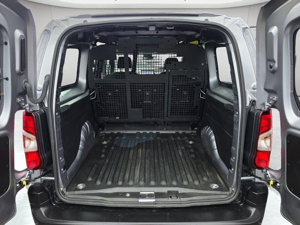 Berlingo XL 950kg BlueHDi 130 EAT8 / 6 places 2024 occasion 56850 Caudan