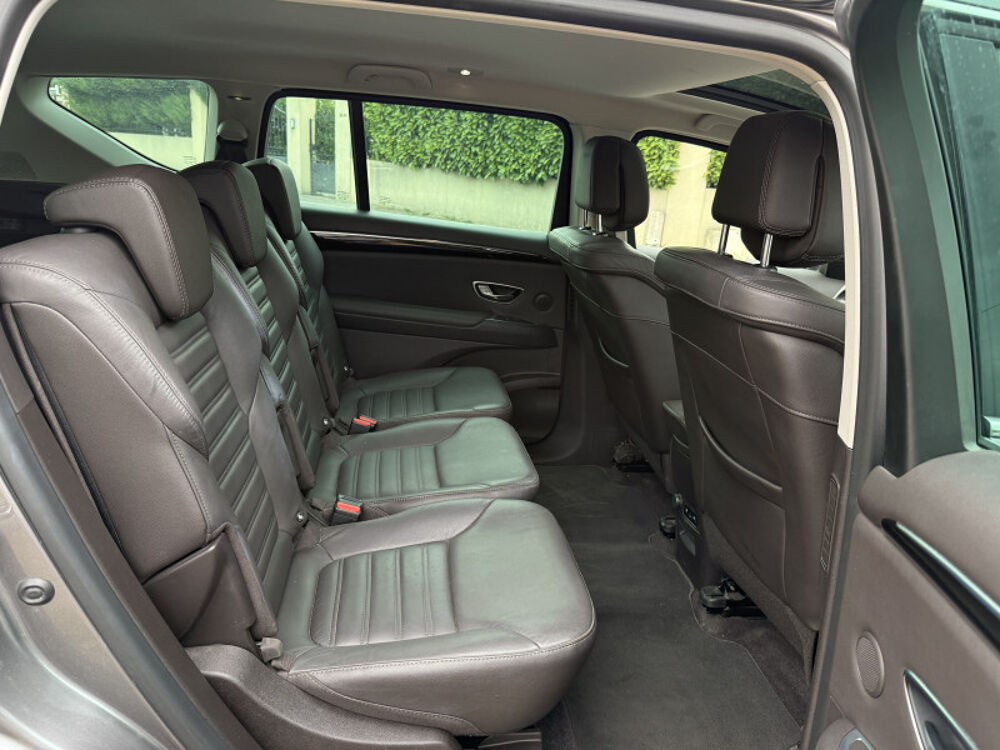 Espace 1.6 DCI 160CH ENERGY INTENS EDC 2015 occasion 95480 PIERRELAYE