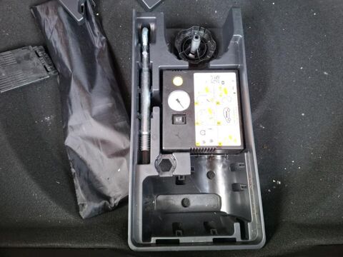 C5 aircross PureTech 130ch S&S Shine EAT8 / Toit ouvrant panoramique + C 2023 occasion 28500 Vernouillet