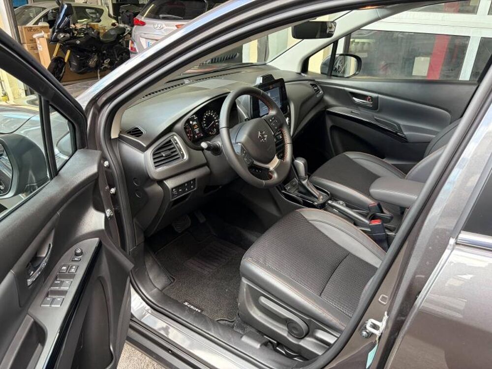 Divers 1.4 Boosterjet Hybrid 110ch Xplore Auto Allgrip 2026 occasion 78000 VERSAILLES