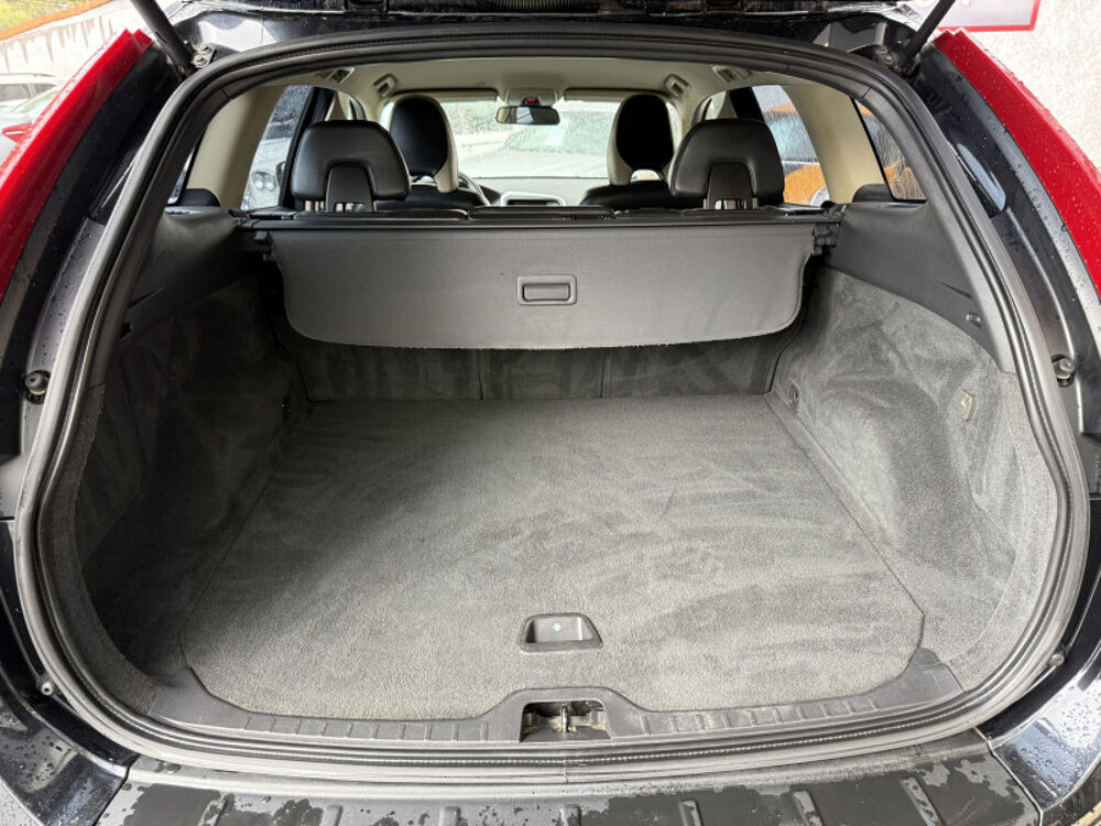XC60 D3 163CH DRIVE R-DESIGN 2011 occasion 31140 Aucamville