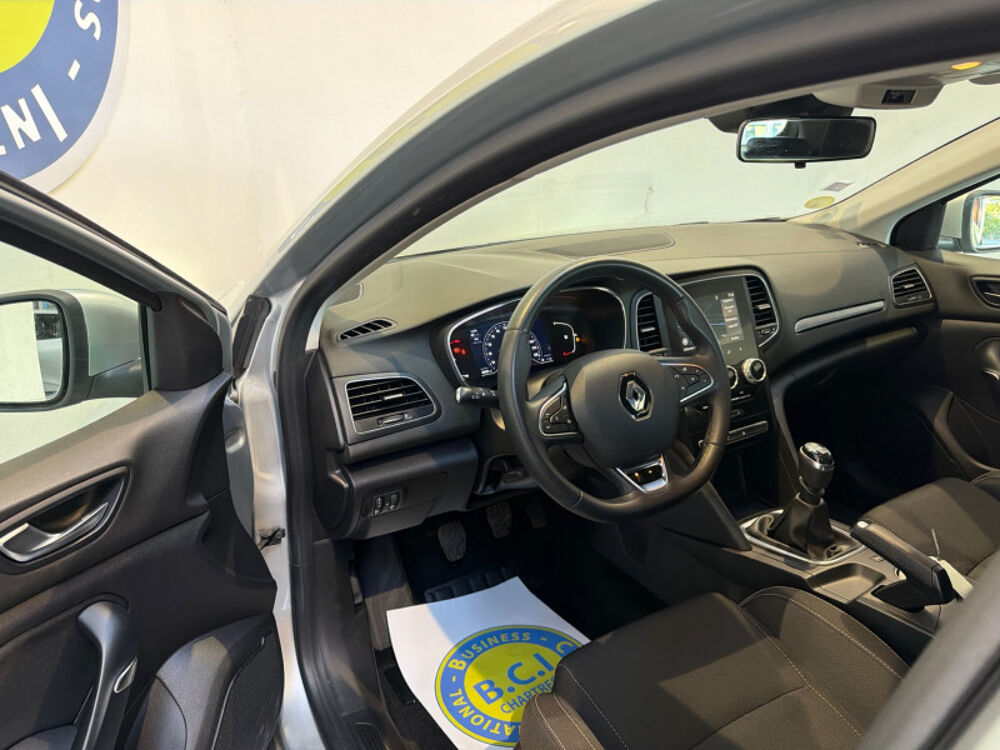 Megane IV 1.5 BLUE DCI 115CH BUSINESS 2021 occasion 28630 Nogent-le-Phaye