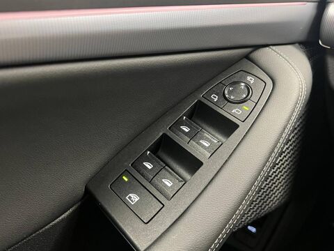 Serie 2 220i 170ch Business Design DKG7 2024 occasion 31100 TOULOUSE