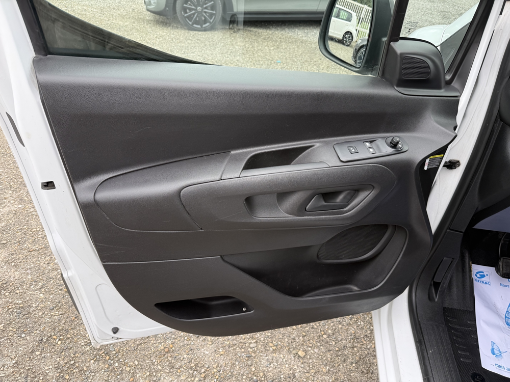 Partner STANDARD 1000KG BLUEHDI 100CH S&S GRIP 2022 occasion 26740 Les Tourrettes