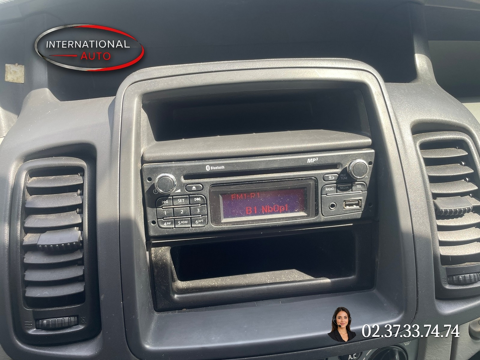 Vivaro 2.0 CDTI 115 K2700 L1H1 PACK CLIM+ ECOFLEX 2013 occasion 28700 Auneau