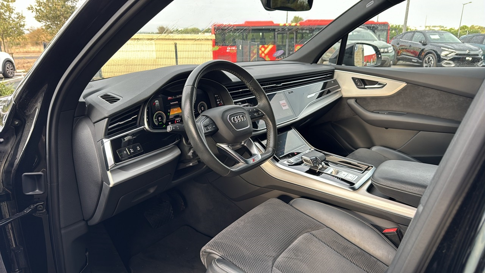 Q7 60 TFSI E 462CH COMPETITION QUATTRO TIPTRONIC 5 PLACES 2021 occasion 31670 Lab&egrave;ge