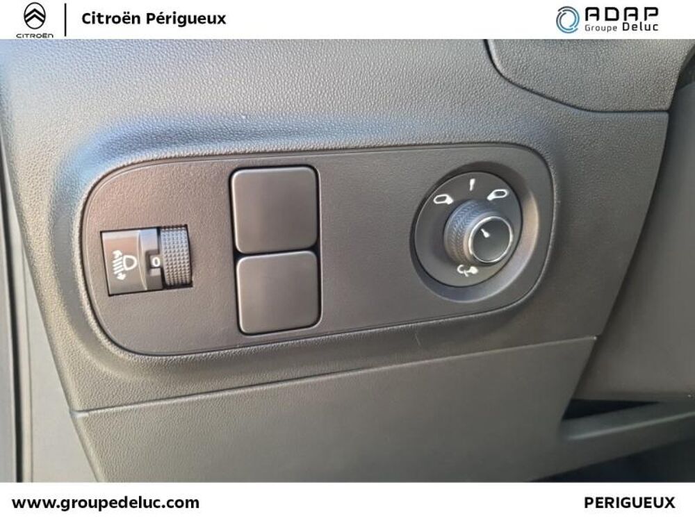 C3 1.2 PureTech 83ch S&S Shine 2023 occasion 24750 Tr&eacute;lissac