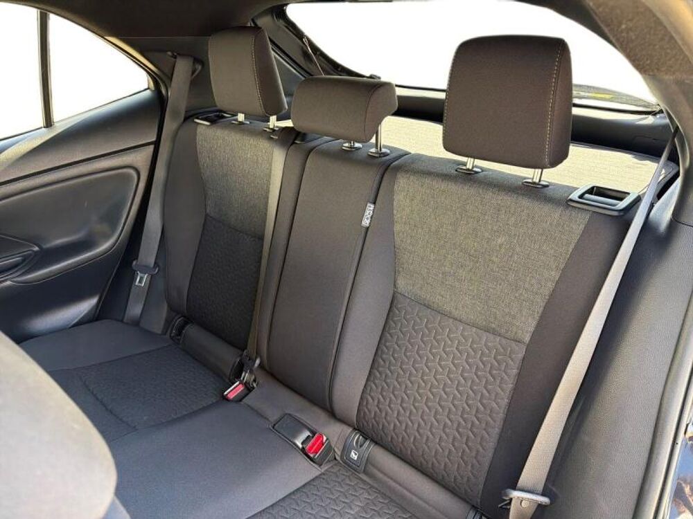 Yaris Cross 116h Design AWD-i MY22 2023 occasion 13730 Saint-Victoret
