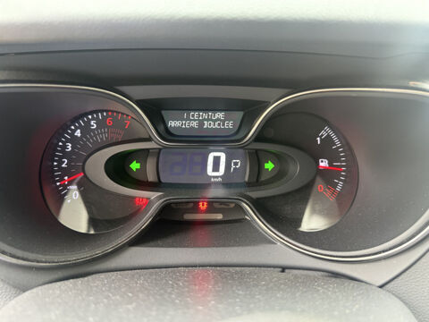Captur 1.2 TCE 120CH STOP&START ENERGY INTENS EDC EURO6 2016 2017 occasion 06400 Cannes