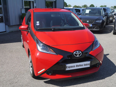 Aygo 1.0 VVT-I 69CH X 5P / DISTRIBUTION A CHAINE 2017 occasion 38260 La C&ocirc;te-Saint-Andr&eacute;