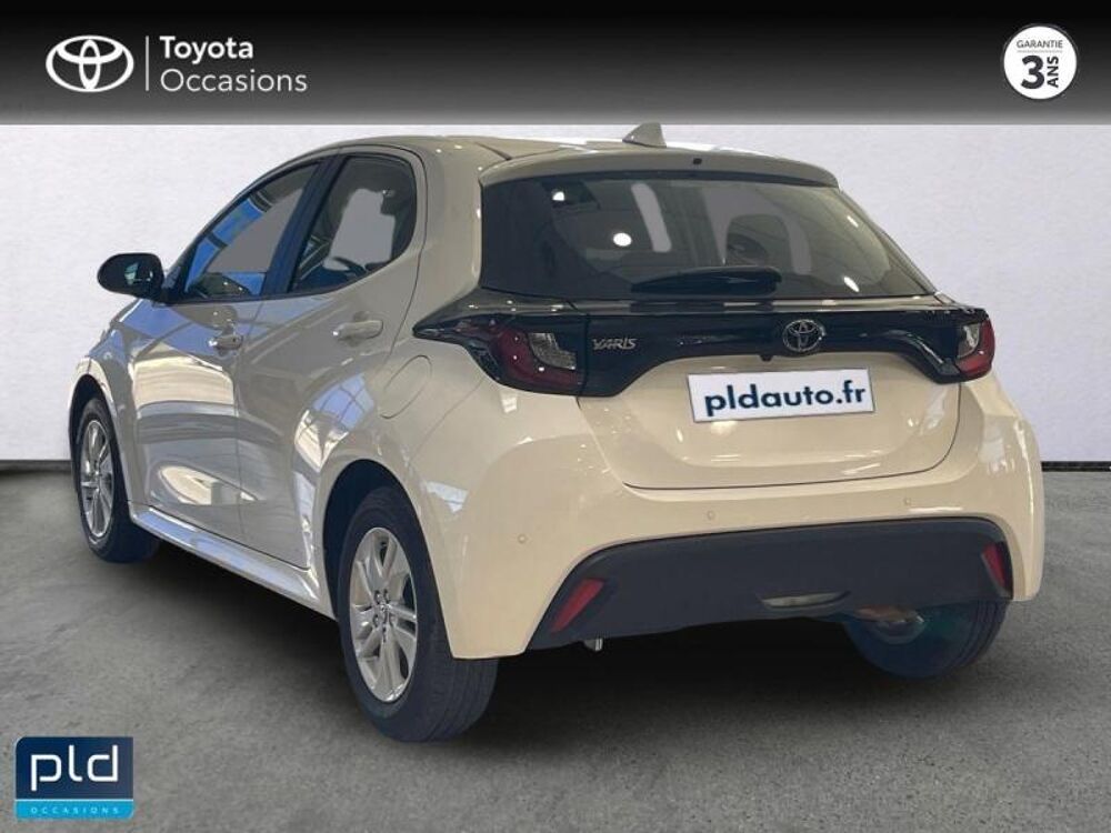 Yaris 120 VVT-i Dynamic Business 5p MC24 2024 occasion 13300 Salon-de-Provence