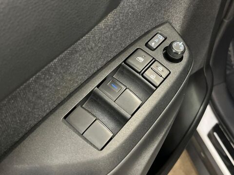 Yaris Cross 116h Trail AWD-i MY21 2022 occasion 13300 Salon-de-Provence