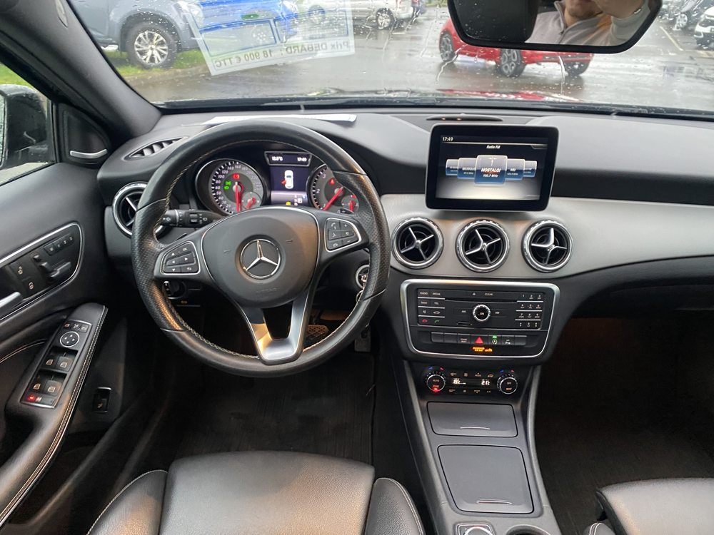 Classe GLA 180 D FASCINATION 7G-DCT 2016 occasion 49070 Saint-L&eacute;ger-de-Lini&egrave;res
