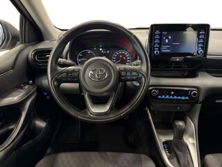 Yaris 116h Dynamic 5p MY22 2023 occasion 13290 Les Milles