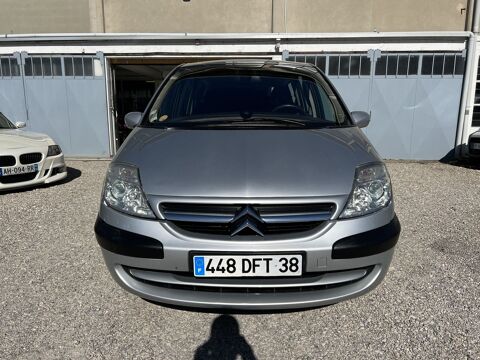C8 2.0 HDI120 7PL/ TOUTES FACTURES PEUGEOT / CARNET DOUBLE/ 2006 occasion 38340 Voreppe