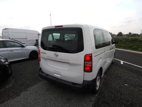 Vivaro M -e 136ch - 75 kWh 9 PLACES / TVA RECUPERABLE 2025 occasion 56850 Caudan