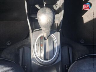 Jazz 1.3 88ch i-VTEC Hybrid Urban Luxury 2015 occasion 21000 Dijon