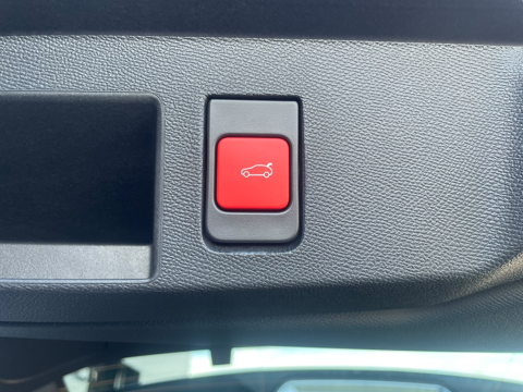 C5 aircross 1.2 HYBRIDE 145CH MAX BOITE AUTOMATIQUE 2026 occasion 82370 Campsas