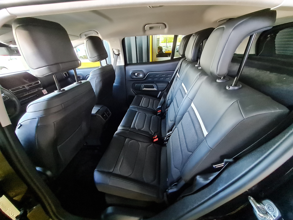 C5 aircross 1.2 HYBRIDE 136CH MAX BOITE AUTOMATIQUE 2025 occasion 56530 Qu&eacute;ven