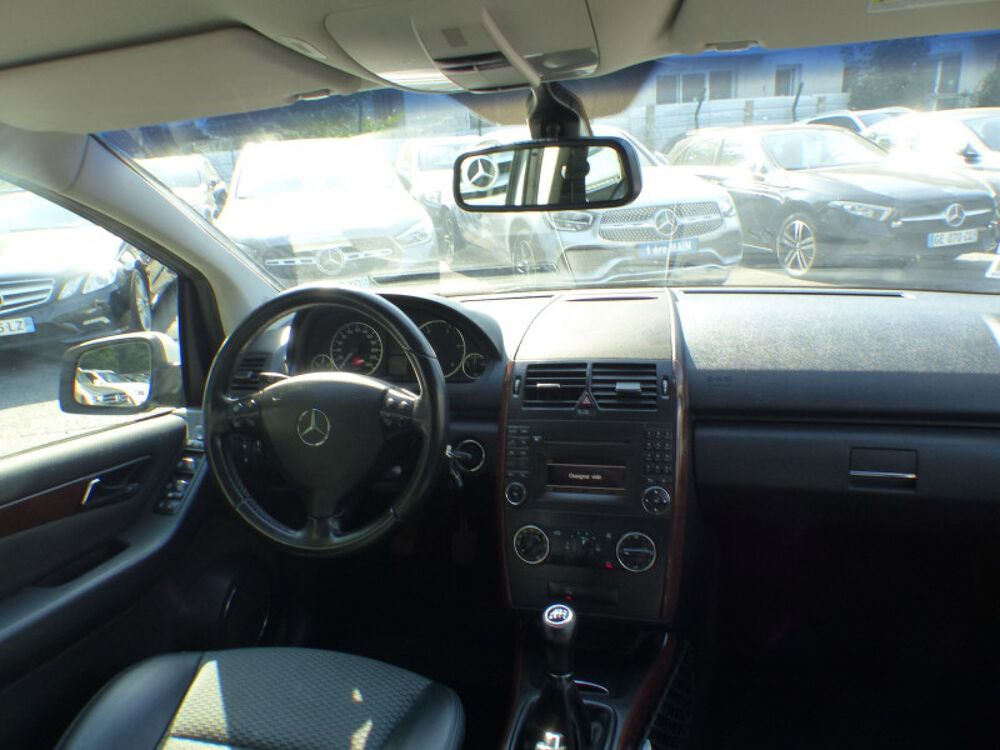 Classe A 180 CDI ELEGANCE CONTACT 2009 occasion 77144 Mont&eacute;vrain