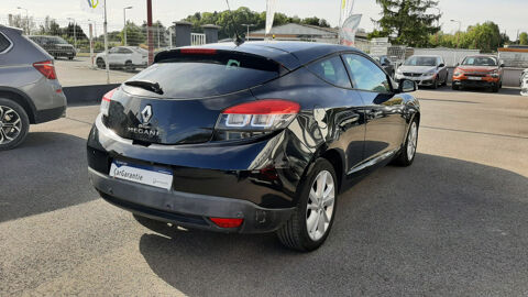 M&eacute;gane III Coup&eacute; 1.6 DCI 130CH ENERGY FAP BOSE ECO&sup2; 2012 occasion 08000 Warcq