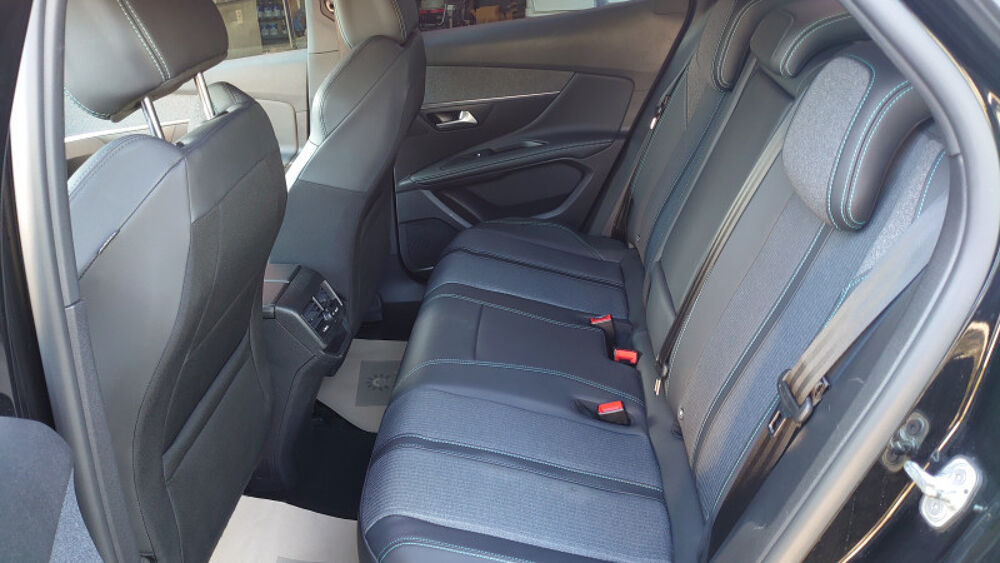 3008 PLUG-IN HYBRID 225CH ALLURE PACK E-EAT8 2023 occasion 40990 Saint-Paul-l&egrave;s-Dax
