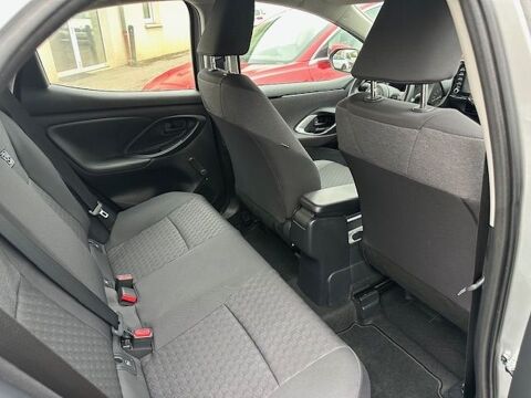 Yaris 116H DYNAMIC BUSINESS 5P + PROGRAMME BEYOND ZERO ACADEMY MY2 2022 occasion 38070 Saint-Quentin-Fallavier
