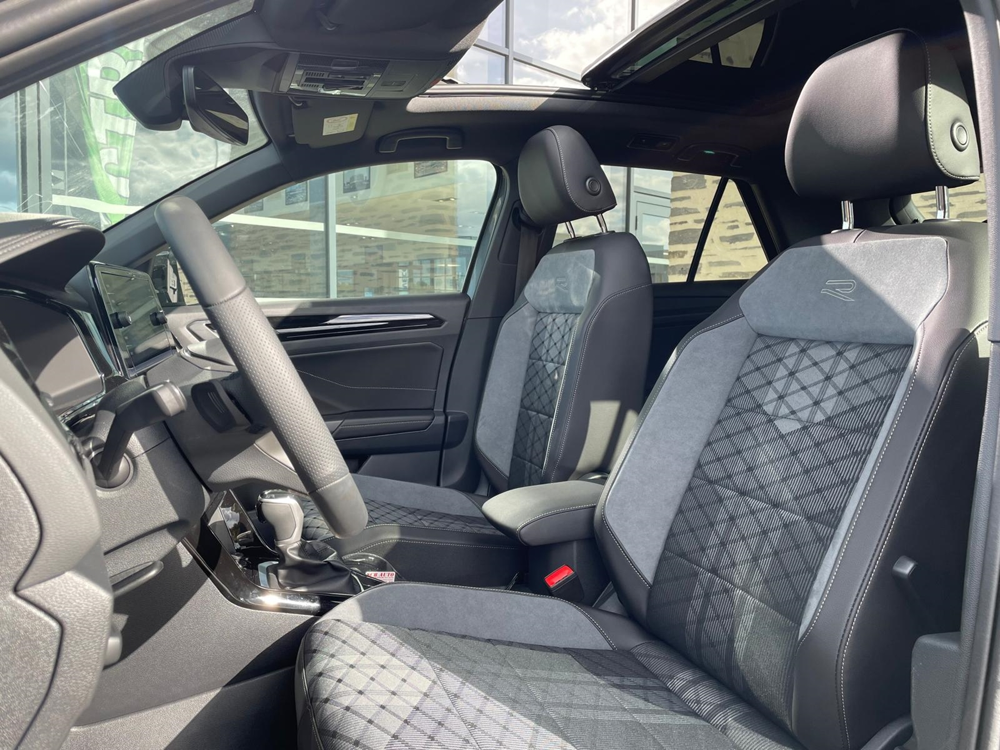 T-ROC 2.0 TDI 150CH R-LINE DSG7 2025 occasion 49070 Saint-L&eacute;ger-de-Lini&egrave;res