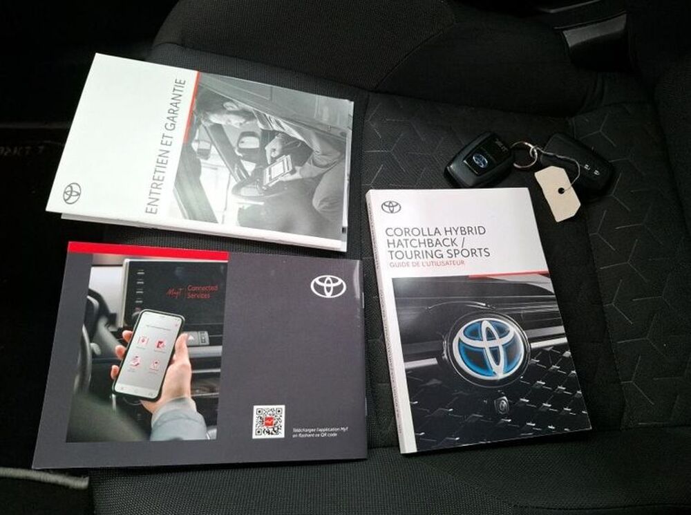 Corolla 122H DYNAMIC BUSINESS + PROGRAMME BEYOND ZERO ACADEMY MY21 2022 occasion 38070 Saint-Quentin-Fallavier