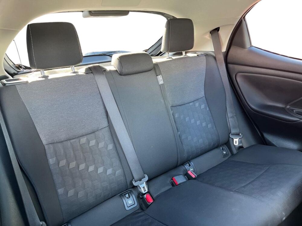 Yaris 116h Design 5p MY25 2025 occasion 13400 Aubagne