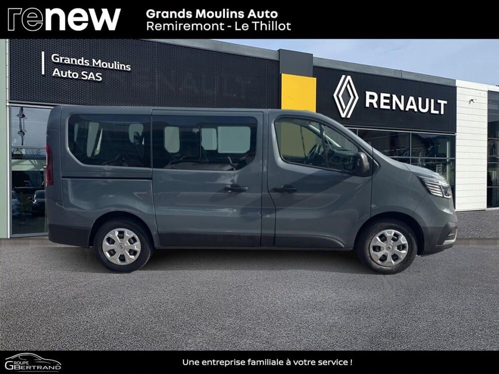 Trafic combi L1 2.0 Blue dCi 150ch S&S Zen 8 places 2022 occasion 88160 Le Thillot