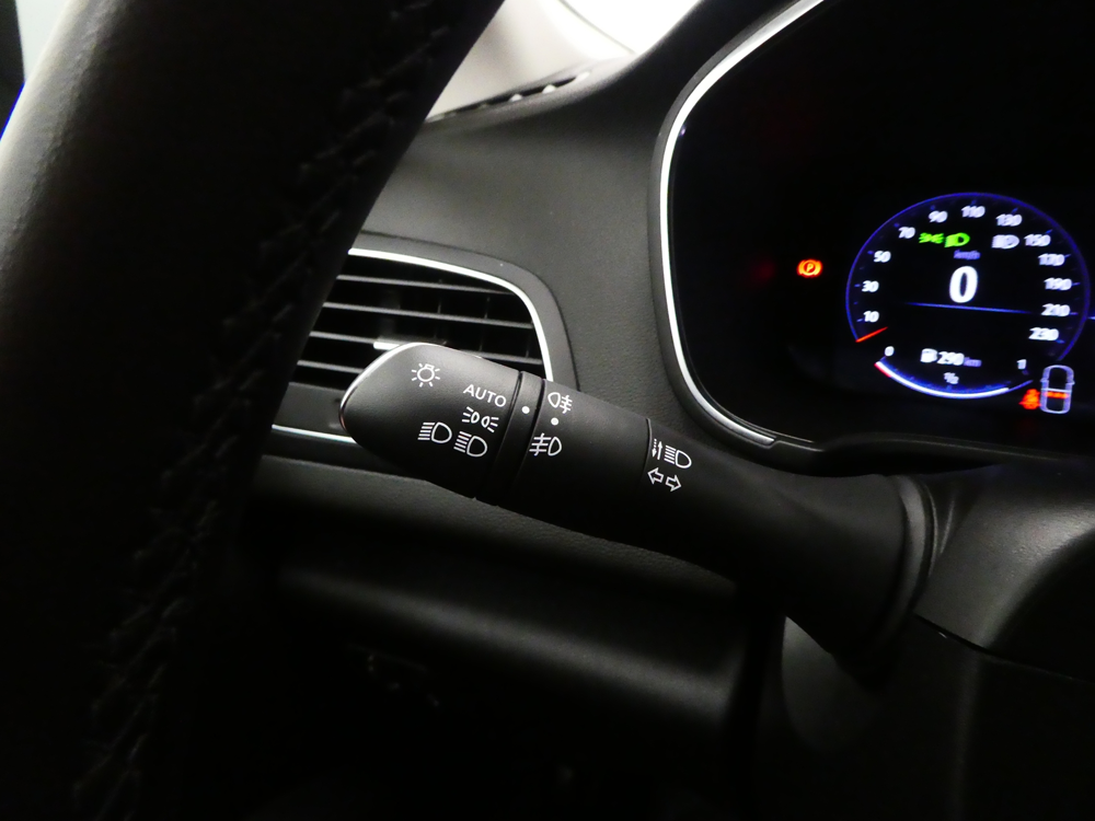 Megane IV 1.3 TCE 140CH FAP INTENS EDC 2020 occasion 77100 Nanteuil-l&egrave;s-Meaux