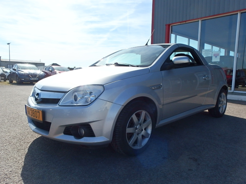 Tigra 1.4 TWINPORT ENJOY 2006 occasion 10600 Savi&egrave;res