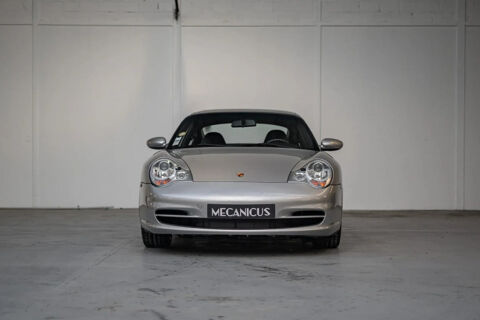 911 (996) Carrera 4 BVM *Origine France / Historique Limpide / F 2002 occasion 75014 Paris