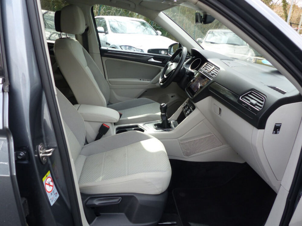 Tiguan Allspace 1.5 TSI EVO 150CH CONFORTLINE R-LINE EURO6D-T 2019 occasion 77144 Mont&eacute;vrain