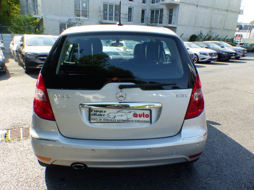 Classe A 180 CDI ELEGANCE CONTACT 2009 occasion 77144 Mont&eacute;vrain