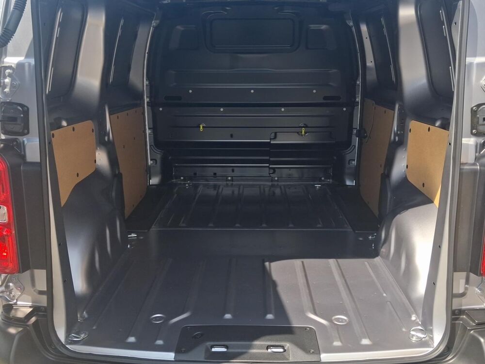 Expert M 2.2 Diesel 150ch automatique PACK CONNECT / TVA RECUP 2026 occasion 27000 &Eacute;vreux
