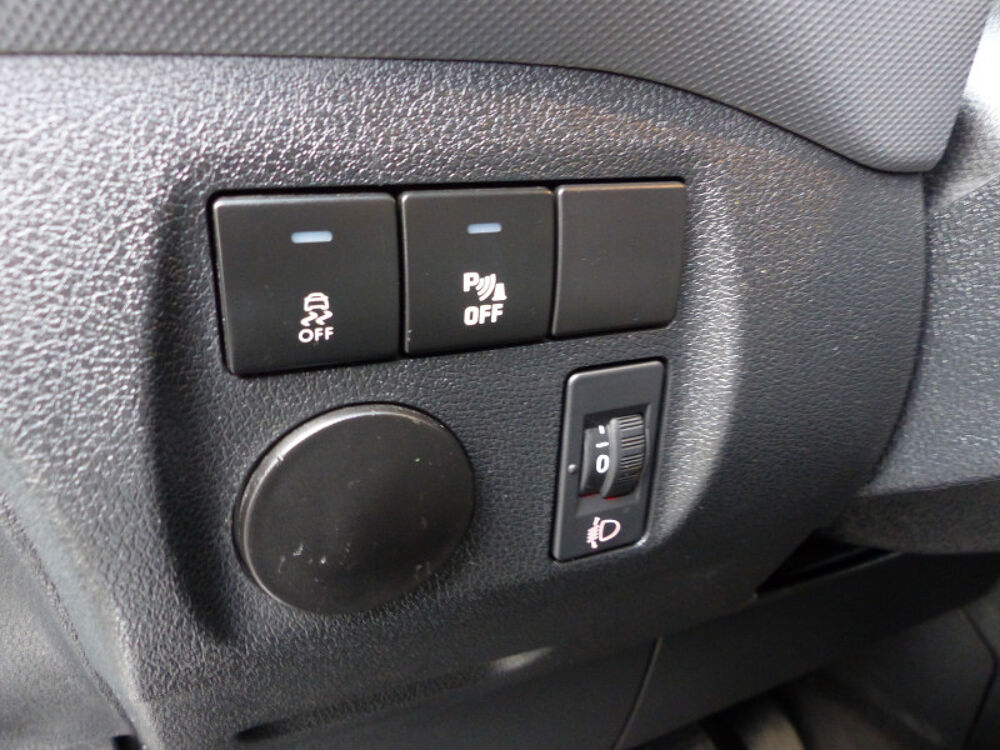 Berlingo M 1.6 BLUEHDI 75 CONFORT 2016 occasion 77144 Mont&eacute;vrain