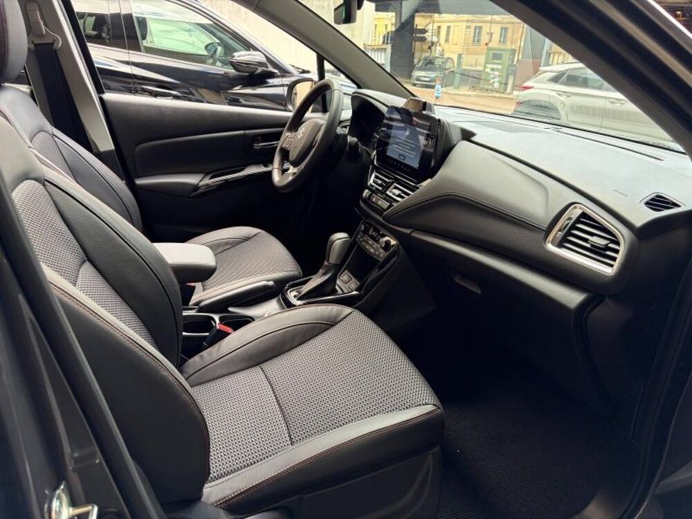 Divers 1.4 Boosterjet Hybrid 110ch Xplore Auto Allgrip 2026 occasion 78000 VERSAILLES