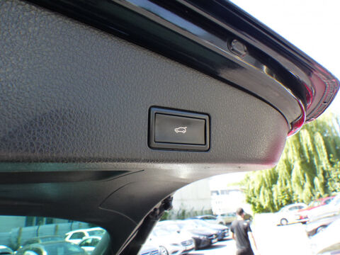 Touareg 3.0 V6 TDI 240CH DPF CARAT EDITION TIPTRONIC 2010 occasion 77144 Mont&eacute;vrain