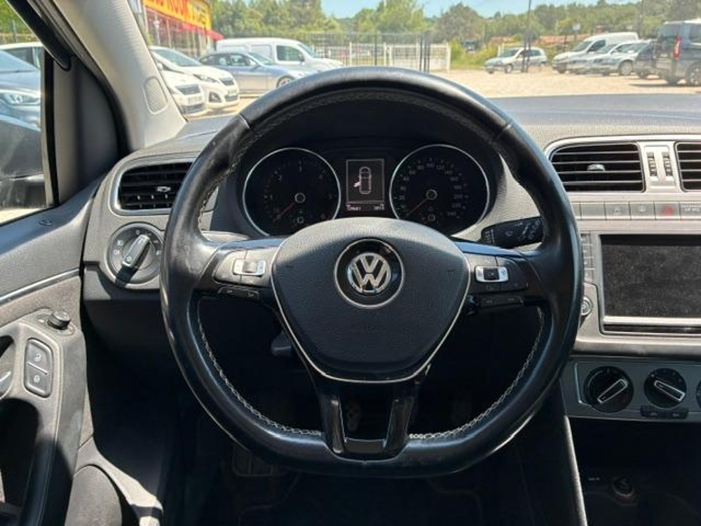 Polo 1.4 TDI 90CH LOUNGE 5 PORTES 2015 occasion 30360 V&eacute;z&eacute;nobres