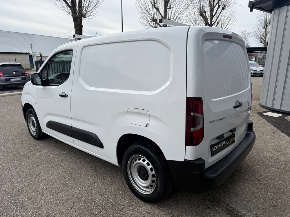 Partner STANDARD 1000KG BLUEHDI 100CH TVA / 3 PLACES / 2019 occasion 38340 Voreppe