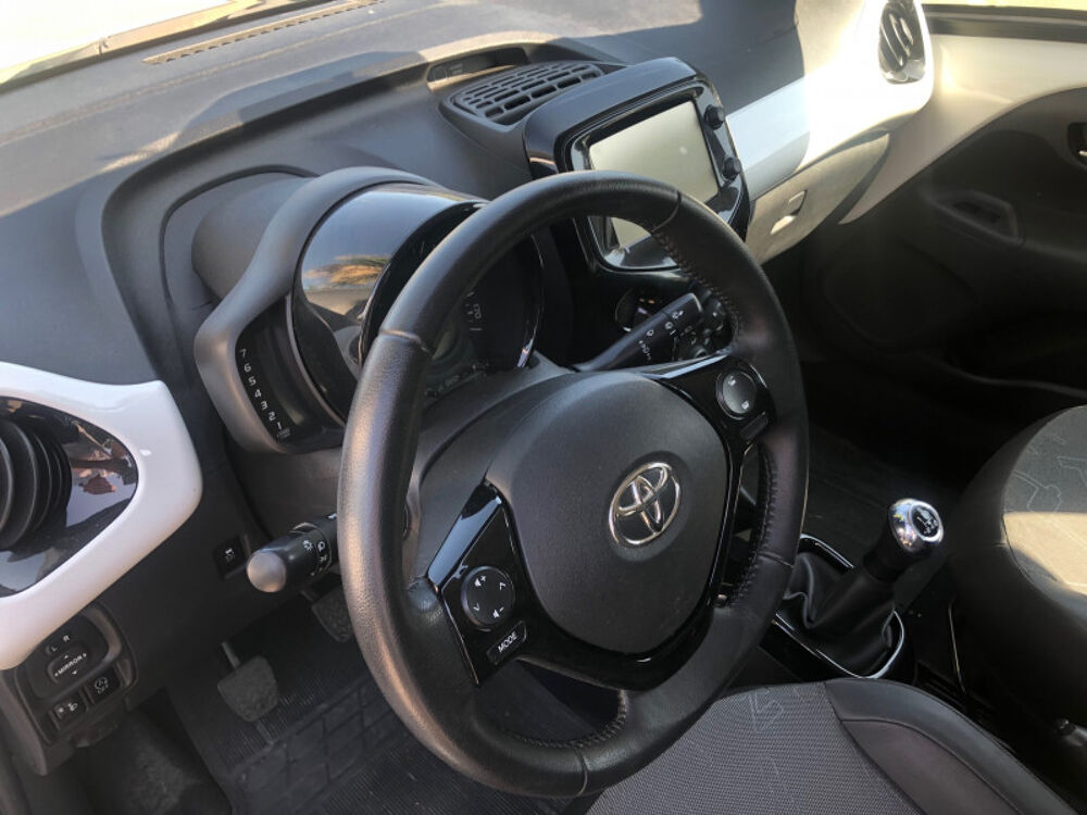 Aygo 1.0 VVT-I 69CH STOP&START X-WAVE 5P 2016 occasion 34970 Lattes